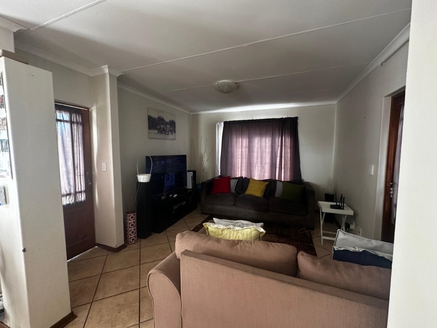 3 Bedroom Property for Sale in Hillside Free State